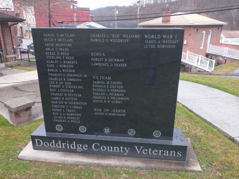Doddridge County Veterans Memorial image. Click for full size.