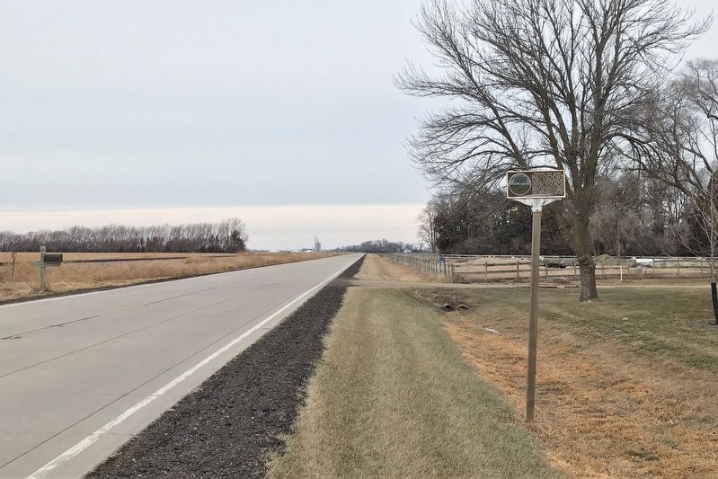 Fourteen Mile House Marker, from the southwest. Click for full size. Fourteen Mile House Marker, from the southwest image. Click for full size.
