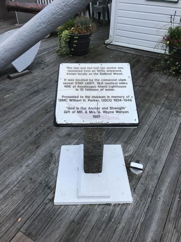 Anchor from the Sailboat Wreck Marker image. Click for full size.