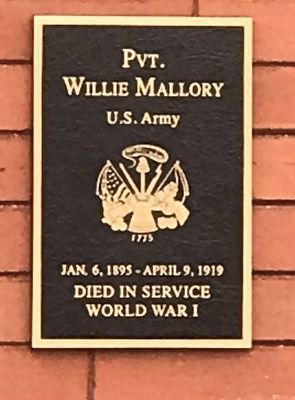 Pvt. Willie Mallory Marker image. Click for full size.
