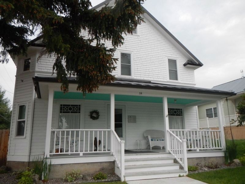 Pippinger House and Marker image. Click for full size.