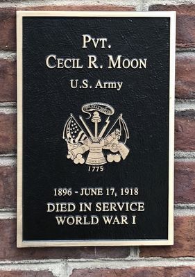 Pvt. Cecil R. Moon Marker image. Click for full size.