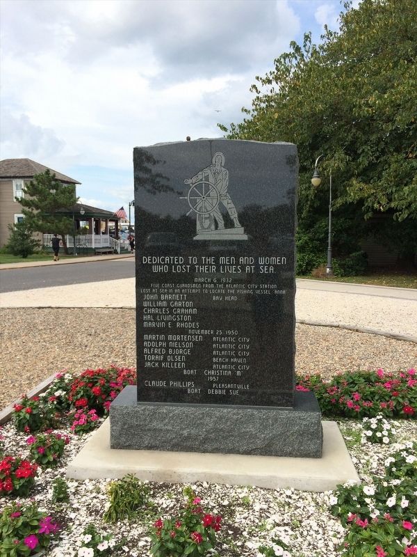 Dedicated to the Men and Women Who Lost Their Lives at Sea Marker image. Click for full size.