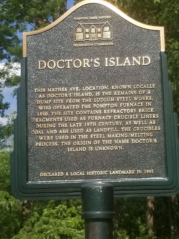 Doctor's Island Marker image. Click for full size.