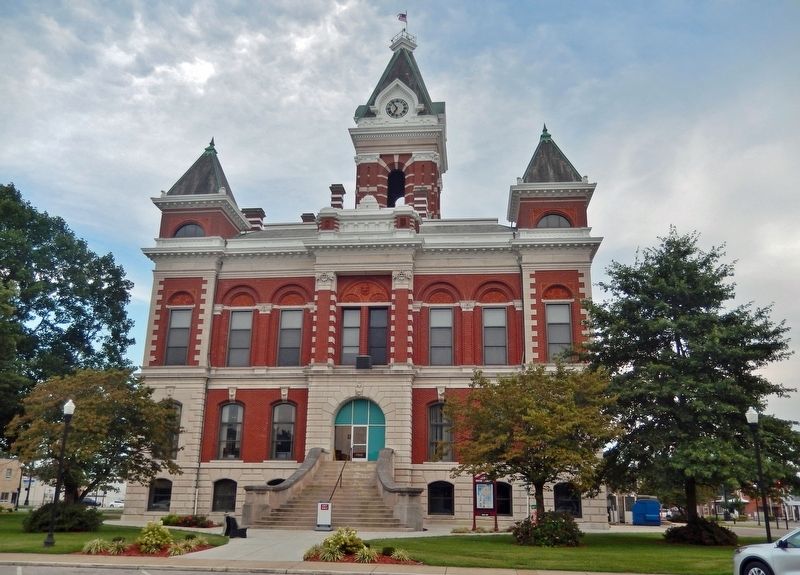 Gibson County Courthouse (<i>north elevation</i>) image. Click for full size.