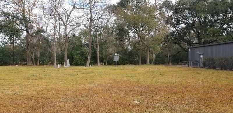 The view of the Prater Cemetery Marker from the street image. Click for full size.
