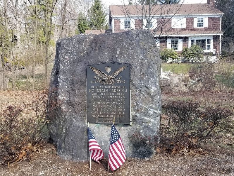 Mountain Lakes World War I Memorial image. Click for full size.