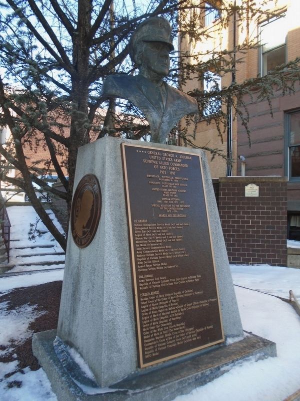 General George A. Joulwan Monument image. Click for full size.