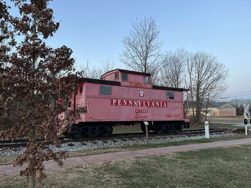 Pennsylvania Railroad Steel Caboose #477466 image. Click for full size.