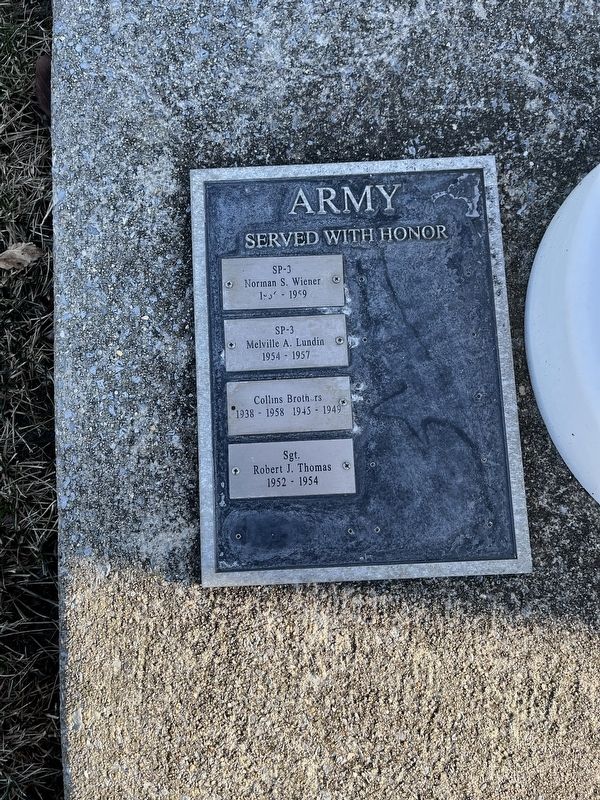Veterans Memorial image. Click for full size.