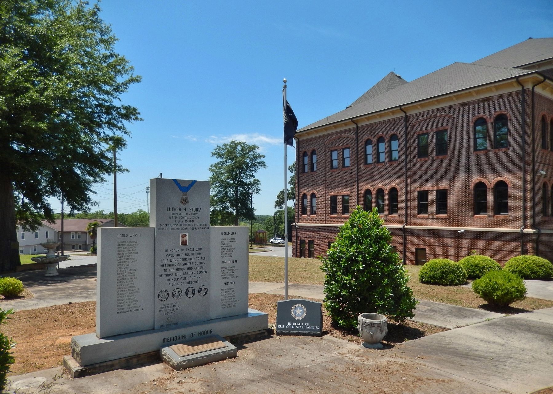 Luther H. Story & Sumter County Memorial image. Click for full size.