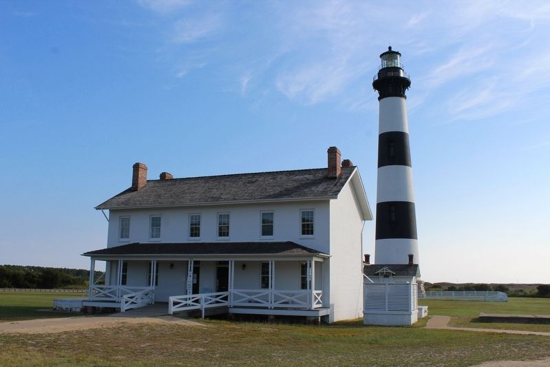 Bodie Island Lighthouse image. Click for full size.