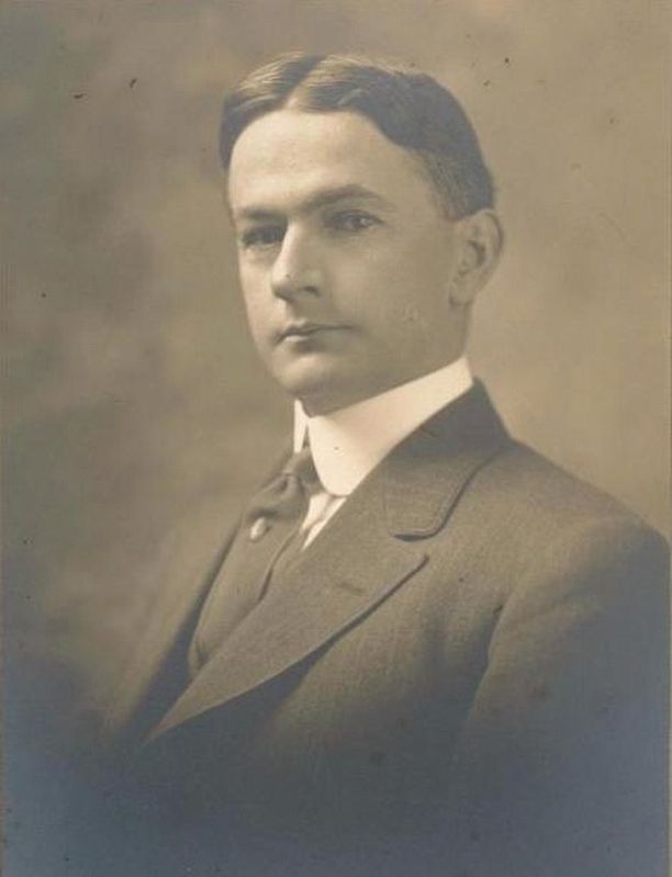 Portrait of Robert Bradford Marshall image. Click for full size.