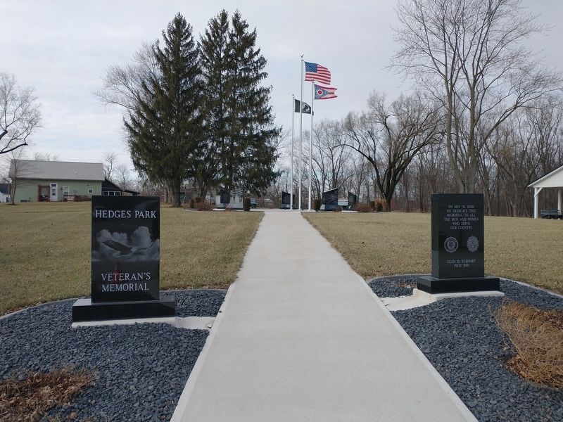 Veterans Memorial image. Click for full size.