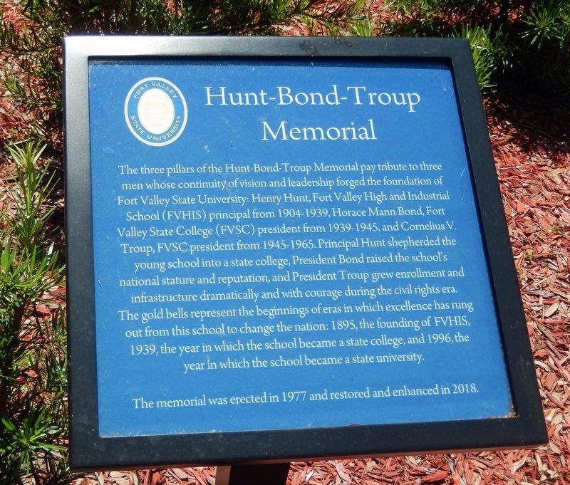 Hunt-Bond-Troup Memorial Marker image. Click for full size.