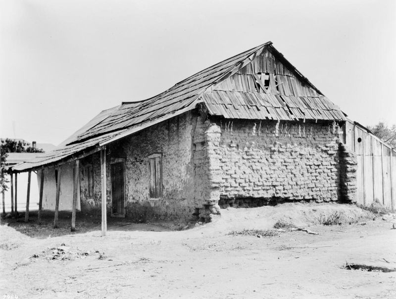 <i>Exterior view of the home of Don Juan Forster at the Mission San Juan Capistrano</i> image. Click for full size.
