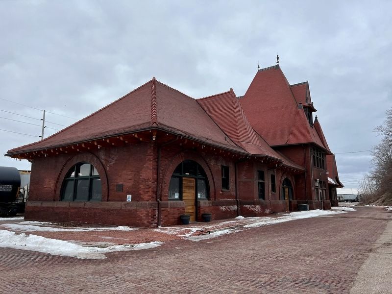 Keokuk Union Depot and Marker. Click for full size. Keokuk Union Depot and Marker image. Click for full size.