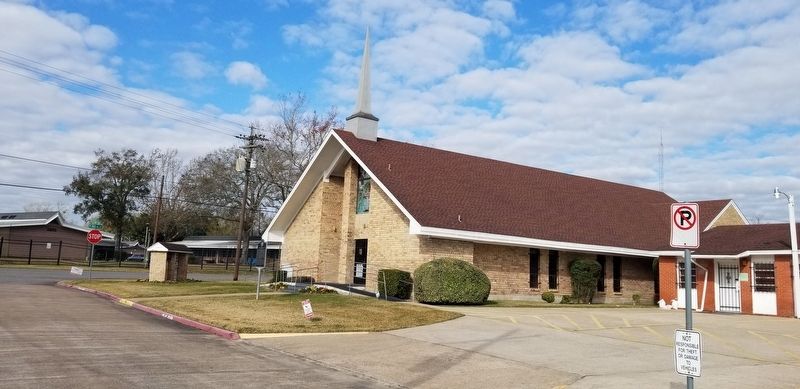 The view of the Magnolia Missionary Baptist Church of Beaumont and Marker from the street image. Click for full size.