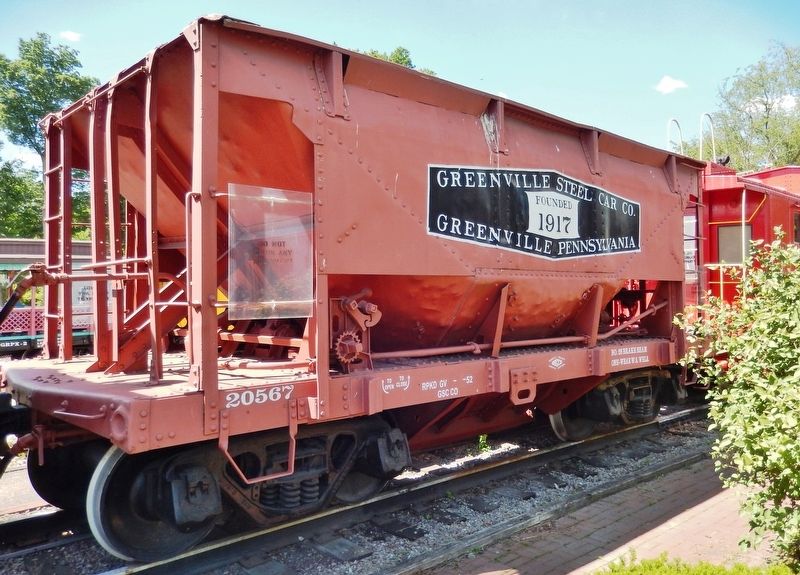 Bessemer Ore Jenny #20567 (<i>south side</i>) image. Click for full size.