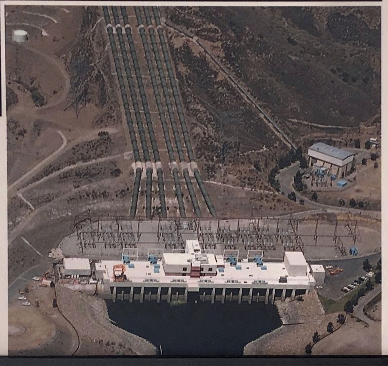 Castaic Powerplant image. Click for full size.