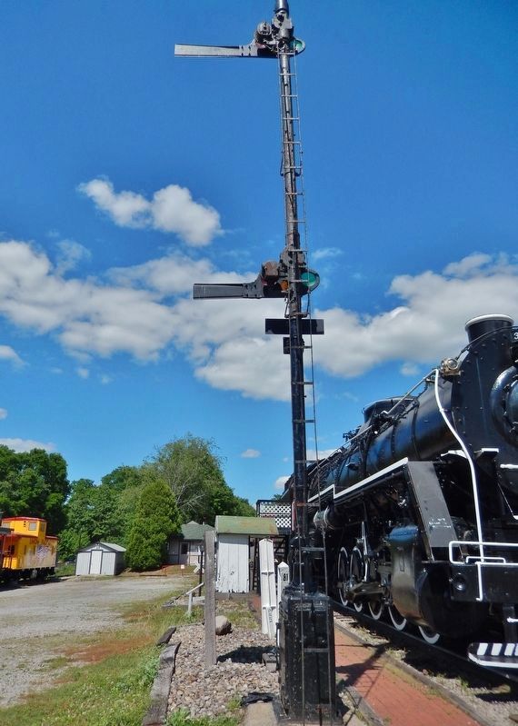 Semaphore Signal image. Click for full size.