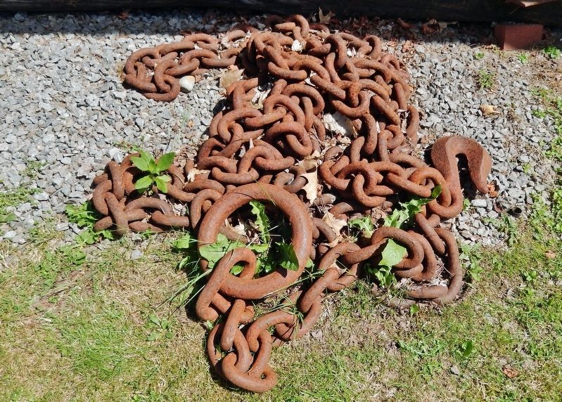 Wreck Train Chain. Click for full size. Wreck Train Chain image. Click for full size.