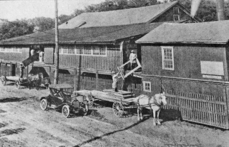 Marker detail: Clinger Lumber Company image. Click for full size.