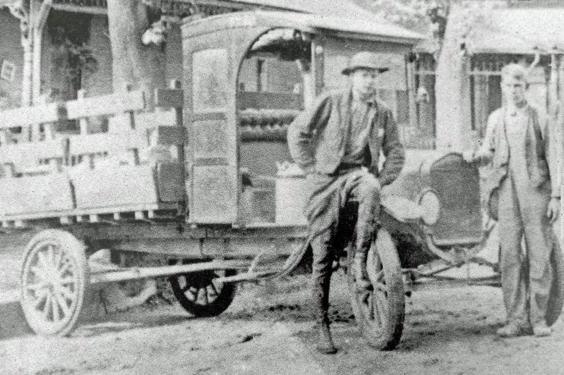 Marker detail: F. Parson Kepler, Sr. & Sam Dotts image. Click for full size.