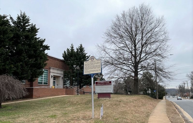 James Lee Elementary School Marker along Annandale Road.. Click for full size. James Lee Elementary School Marker along Annandale Road. image. Click for full size.