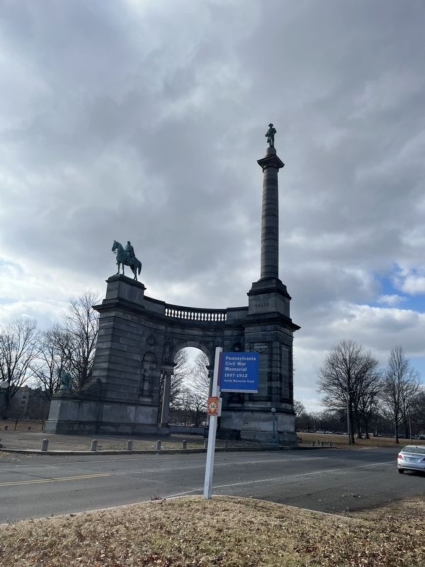 Pennsylvania Civil War Memorial image. Click for full size.