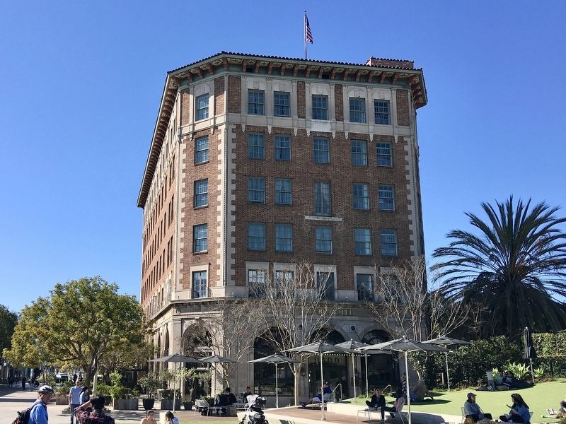 Culver Hotel image. Click for full size.