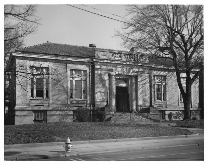 Jackson Free Library image. Click for more information.