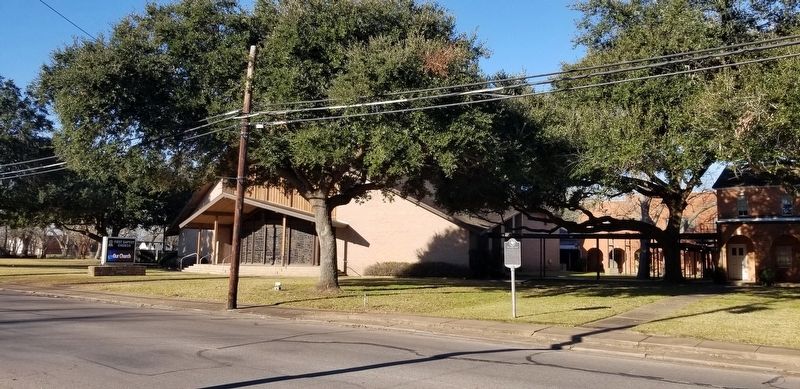 The view of the First Baptist Church and Marker from the street image. Click for full size.