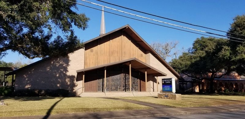 The First Baptist Church of Wharton image. Click for full size.