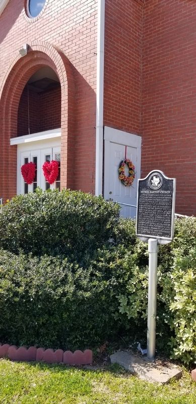 The Bethel Baptist Church and Marker image. Click for full size.