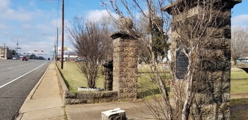 The view of the Marshall Cemetery and Marker from the street image. Click for full size.