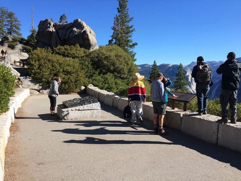 Glacier Point View Terrace Marker image. Click for full size.