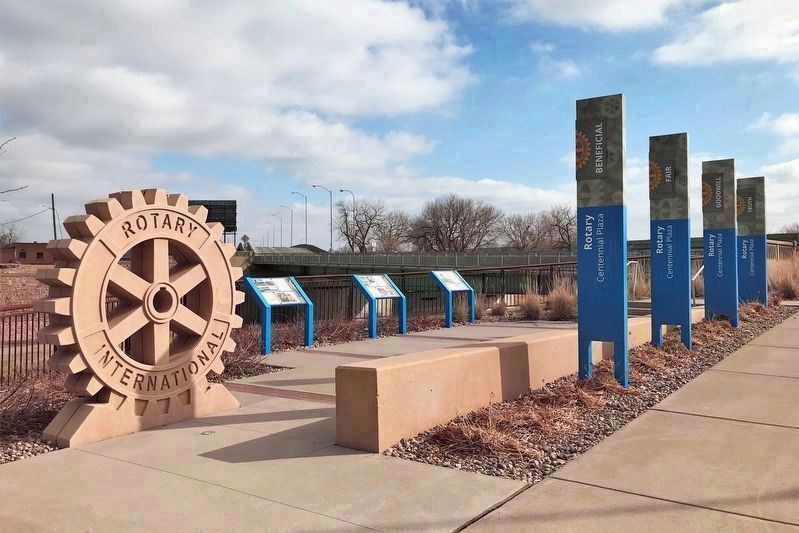 Rotary Centennial Plaza image. Click for full size.