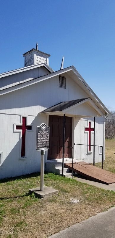 The Union Missionary Baptist Church and Marker image. Click for full size.