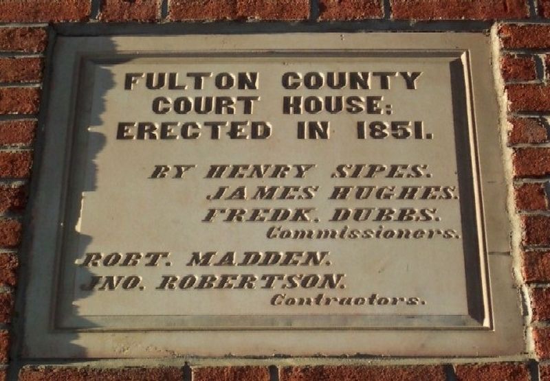 Fulton County Courthouse Dedication Stone Over Entrance image. Click for full size.