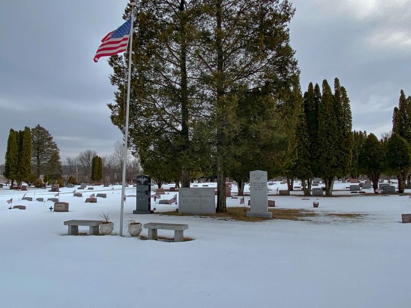 Dimondale Cemetery World War I Memorial. Click for full size. Dimondale Cemetery World War I Memorial image. Click for full size.