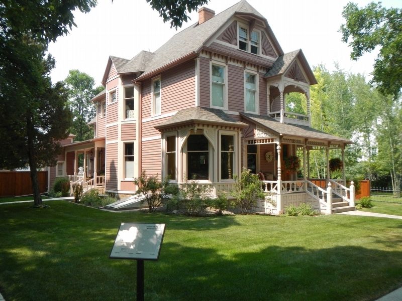 Mendenhall Residence and Marker image. Click for full size.