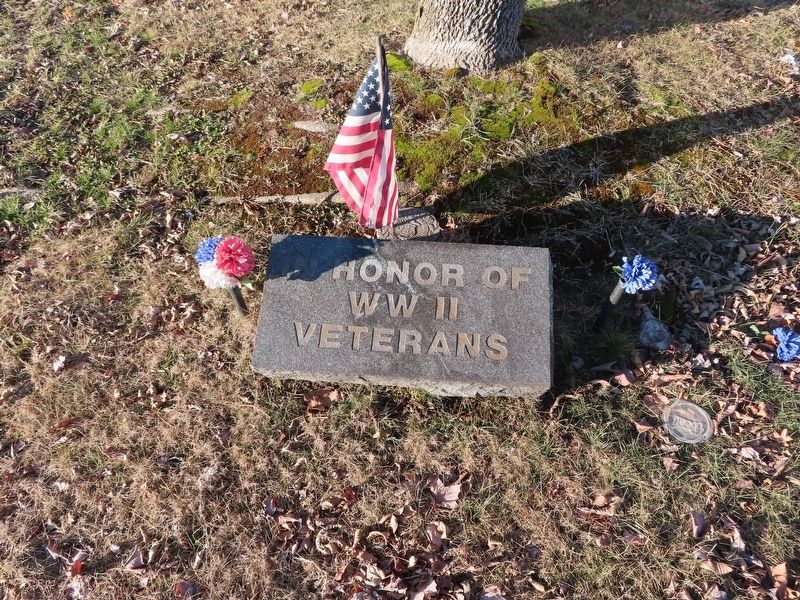 In Honor of WWII Veterans Marker image. Click for full size.