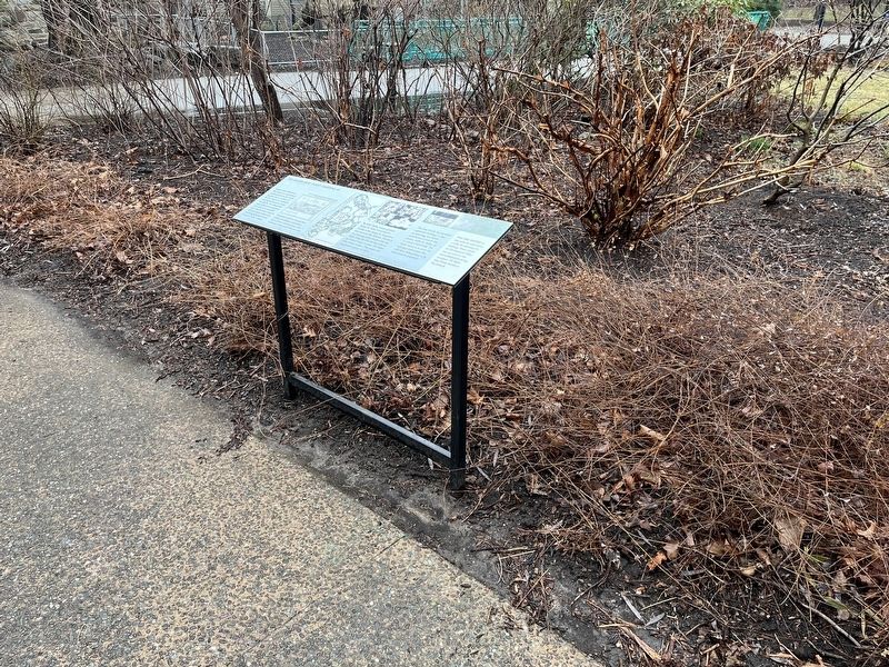 The Walter Gray Family Gardens at The Solitude Marker image. Click for full size.