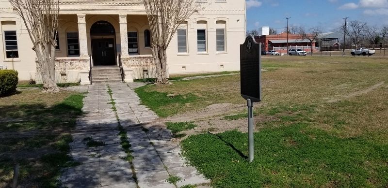 The Mitchell School Marker in front of the Mitchell School image. Click for full size.