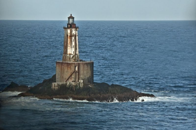 St. George Reef Lighthouse image. Click for full size.