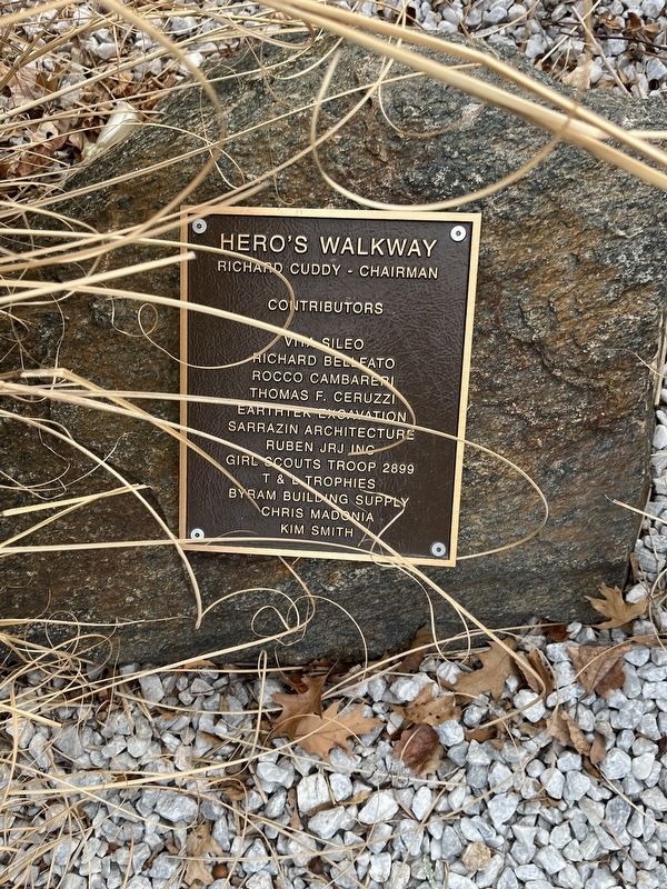 Hero's Walkway Marker image. Click for full size.