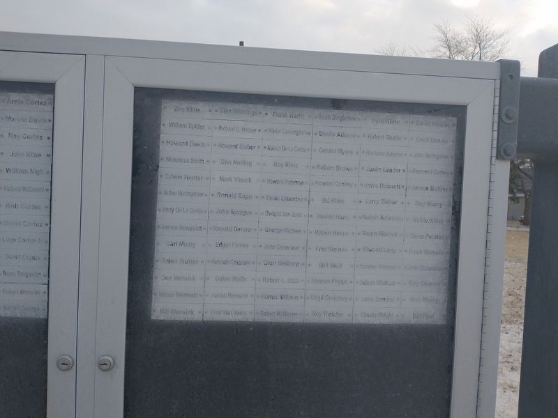 Hoytville Veterans Memorial image. Click for full size.