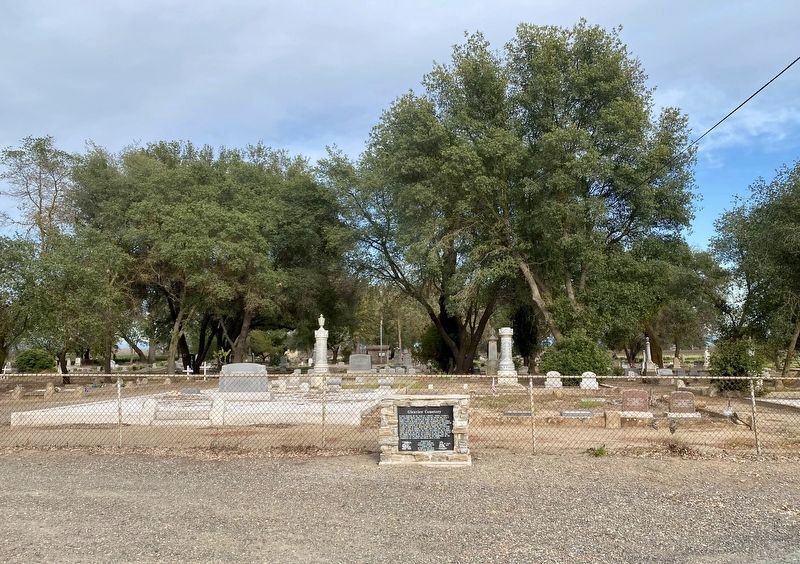 Glenview Cemetery Marker - wide view. Click for full size. Glenview Cemetery Marker - wide view image. Click for full size.