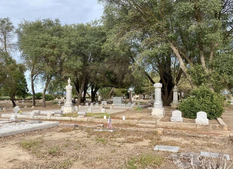 Glenview Cemetery. Click for full size. Glenview Cemetery image. Click for full size.